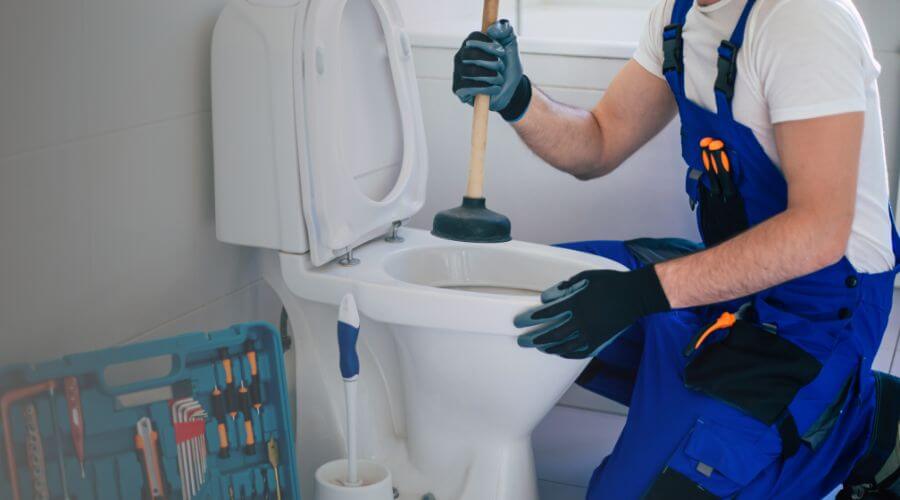 Local sewer line repair in East Bend, NC